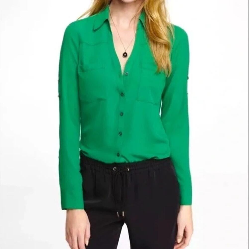 Express Portofino Kelly Green Lightweight Business Casual Button Down Blouse SM